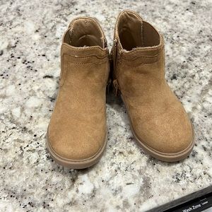 Tucker + Tate toddler boots